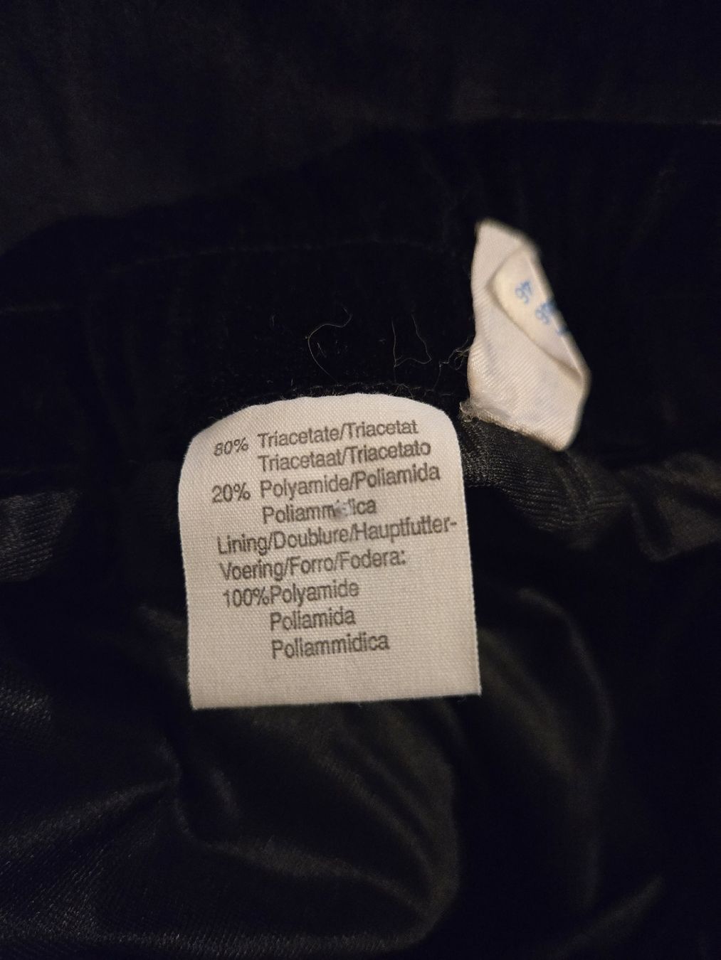Röcke: Vintage Samt-Rock in schwarz, Grösse 42 – Gebraucht aus Dübendorf von Timulka 2