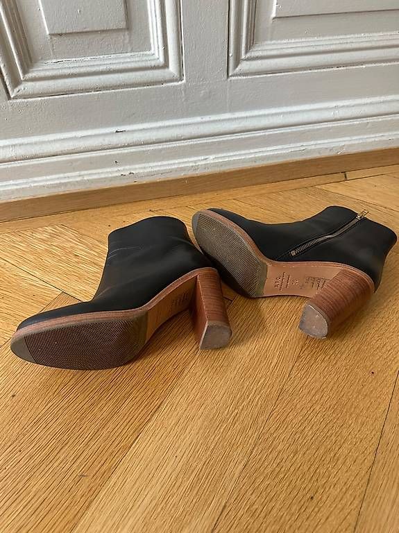 Chaussures femmes: A.P.C. Ancle Boot, 36 – D'occasion à Basel par Batu 1