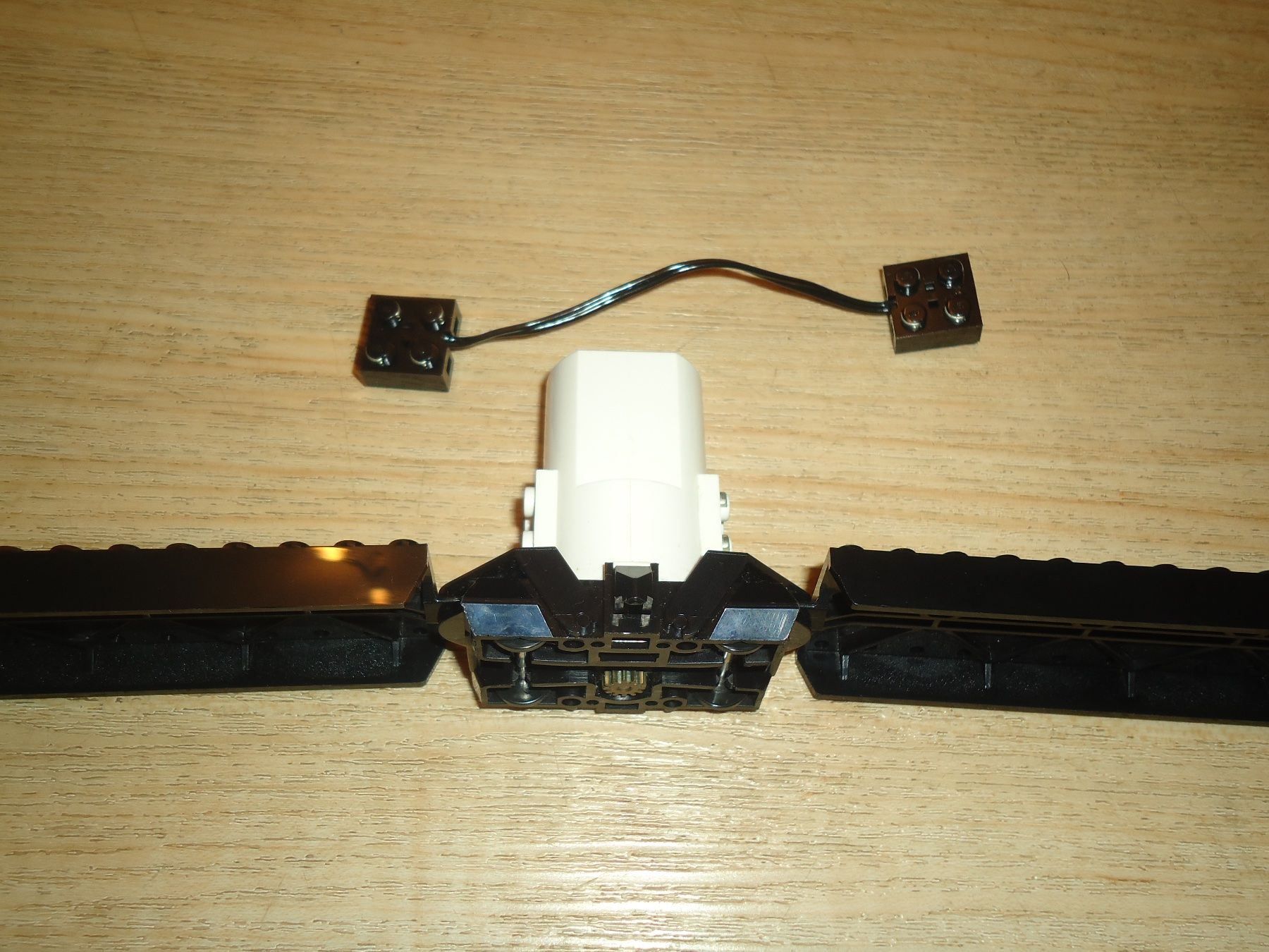 Lego Giocattoli: Lego Monorail Motor mit den Schlitten – Usato da Schattdorf venduto da mamo1952 6