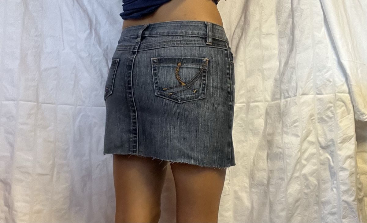 Gonne: Y2k mini jeans skirt – Usato da Beinwil am See venduto da lilastar1 2