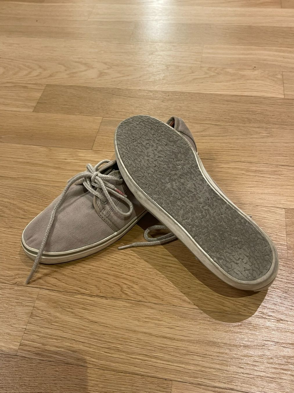 Scarpe da donna: Esprit Stoffschuhe - Gr. 37 – Usato da Rheineck venduto da FGeissler 4