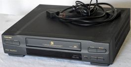 Videorecorder VHS Toshiba V-227F magnétoscope