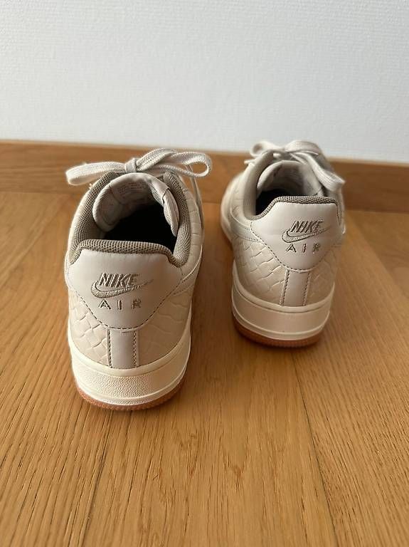 Nike Scarpe da donna: Nike Schuhe – Usato da Wallisellen venduto da Michelle06 2
