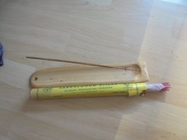 Räucherstäbchenhalter aus Bambus aus Jamaika