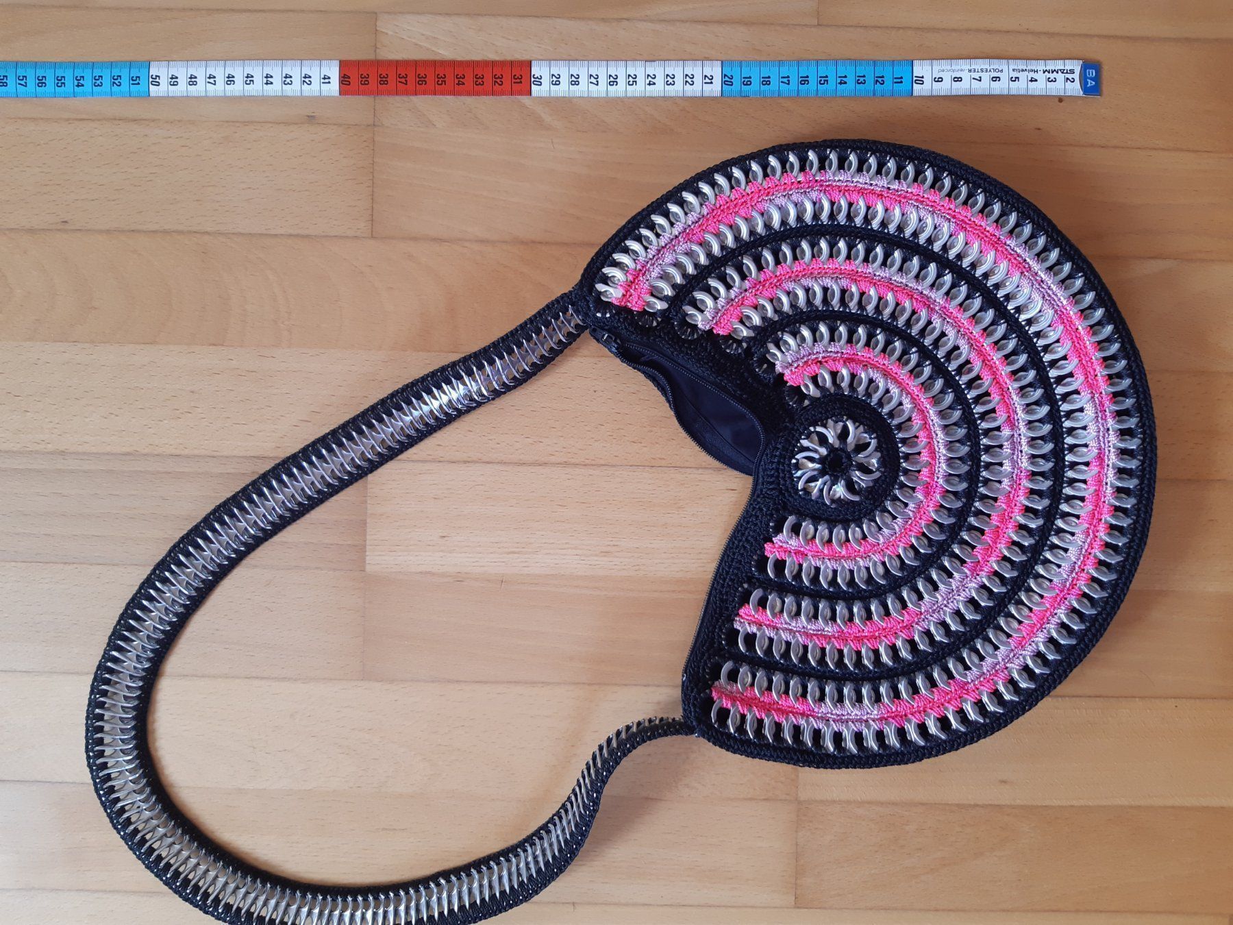 Taschen für Damen: Tasche pink schwarz – Gebraucht aus Bazenheid von batapa