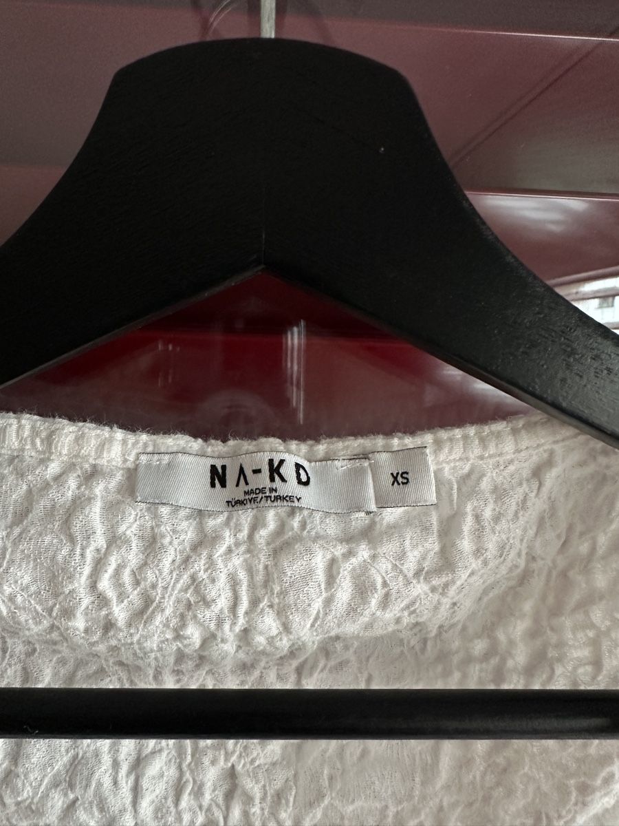 Na-kd Camicette: NAKD Oberteil zum schnüren – Nuovo (secondo la descrizione) da Wetzikon ZH venduto da jennixrk 1