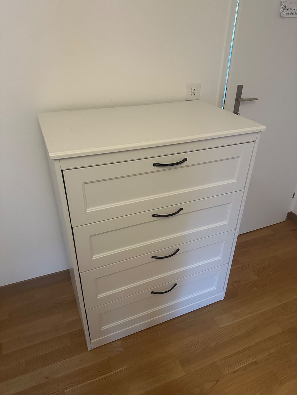 Ikea Commodes: Kommode Ikea SONGESAND gebraucht – D'occasion à Zürich par Gregory95