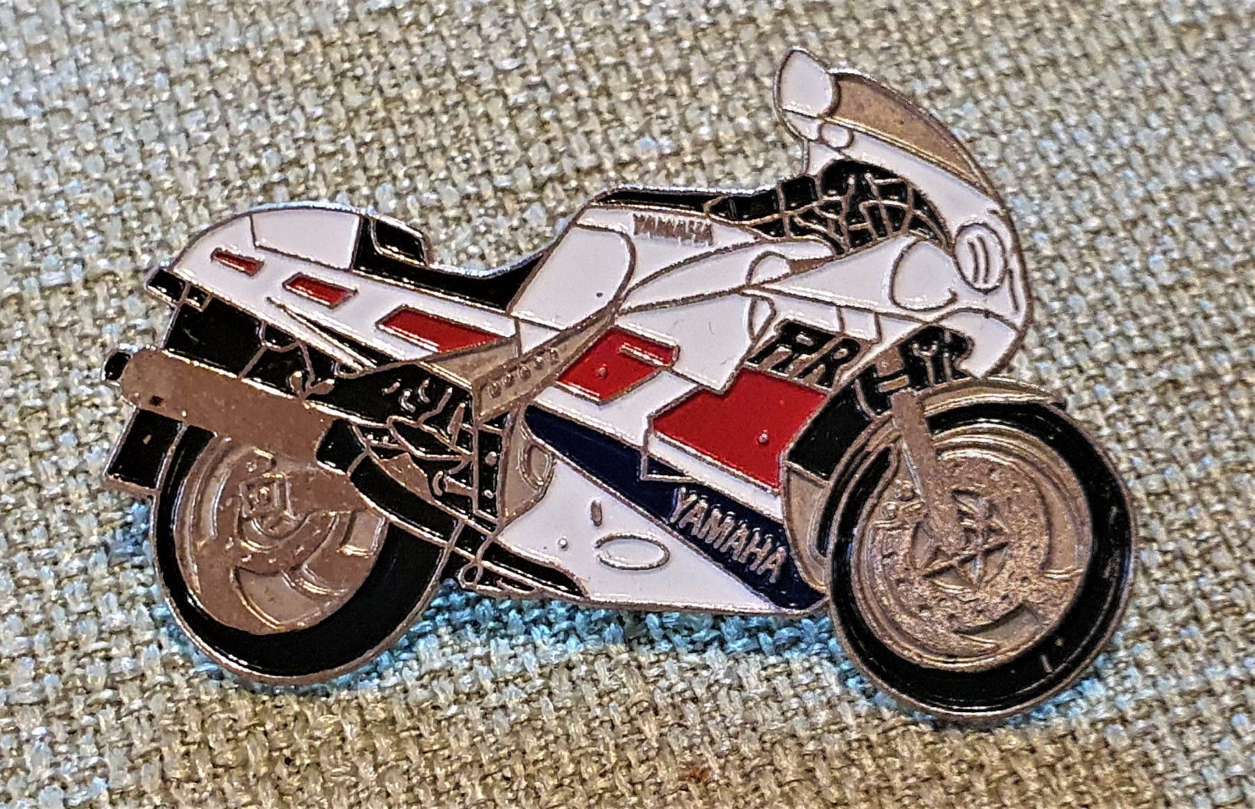 Spille & Fermagli: F994 - Pin Motorrad Yamaha – Usato da Reinach BL venduto da Boston-Verkauf