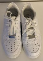 Nike Air Force 1 Weiss Damenschuhe Grösse 36.5 guter Zustand