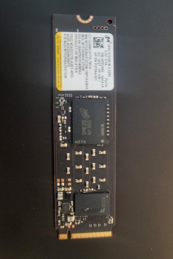Schede di memoria: M.2 NVMe SSD 512GB – Nuovo (secondo la descrizione) da Zürich venduto da TeleinformatikAG