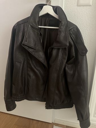 Zara Lederjacke 