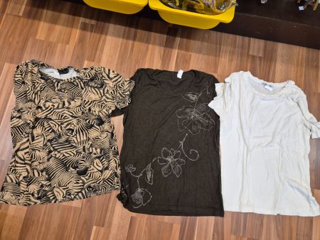 3 TShirt gr 38 K19
