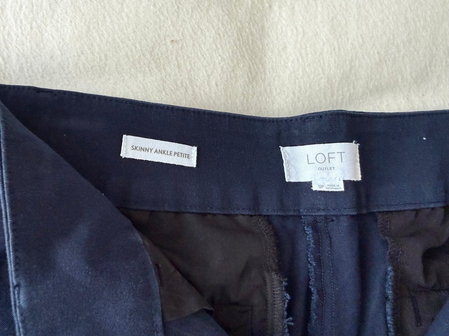 Pantaloni: Loft Hose - mit stretch Petite – Usato da Spreitenbach venduto da BritToSwiss 5