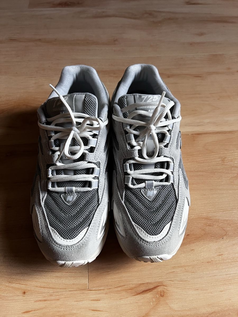 New Balance Scarpe da uomo: New Balance Sneaker 725 – Usato da Stäfa venduto da marco0704 1