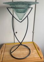 Bodenvase mit Metallständer Glasschale gebraucht