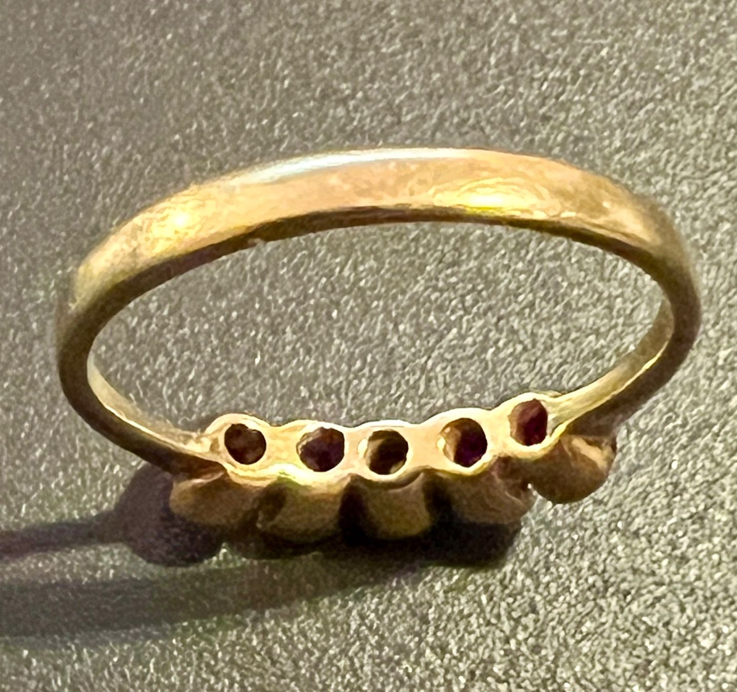 Ringe: Gold-Ring 18 K mit Rubinen – Gebraucht aus Chur von Penting1935 5