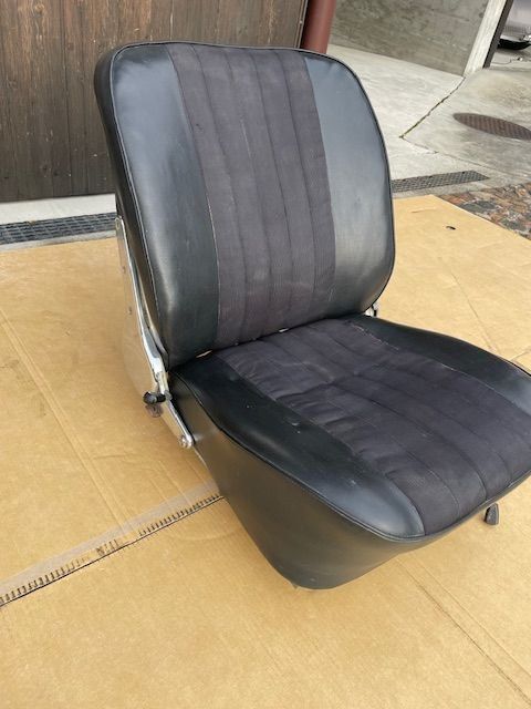 Porsche Tutti pezzi di ricambio auto: PORSCHE Sitze 356 - 912 - 911 – Usato da Villnachern venduto da Kneti996