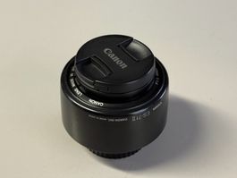 Canon EF 50mm f/1.4  Objektiv für scharfe, klare Aufnahmen