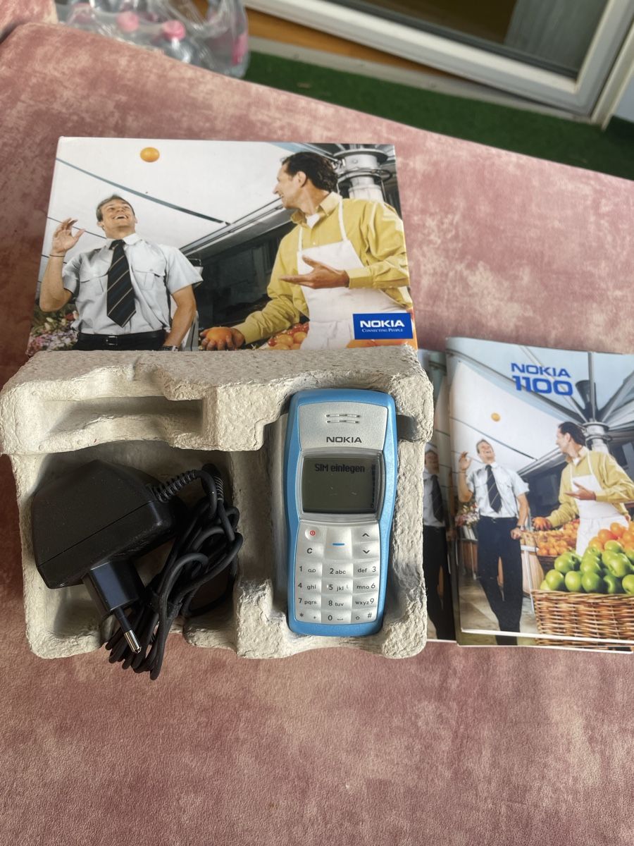 Nokia Telefoni cellulari / Smartphones: Nokia 1100 OVP wie Neu – Nuovo (secondo la descrizione) da Regensdorf venduto da mex5145 1