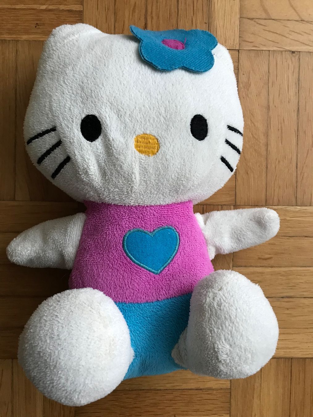 Hello Kitty Giocattoli: Plüschtier Hello Kitty + Einhorn (Despicable Me 3) – Usato da Emmenbrücke venduto da Hathor123 3