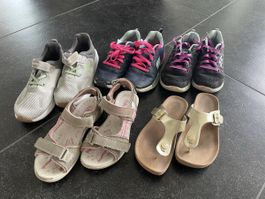 Schuh-Paket Grösse 34 (5 Paar)