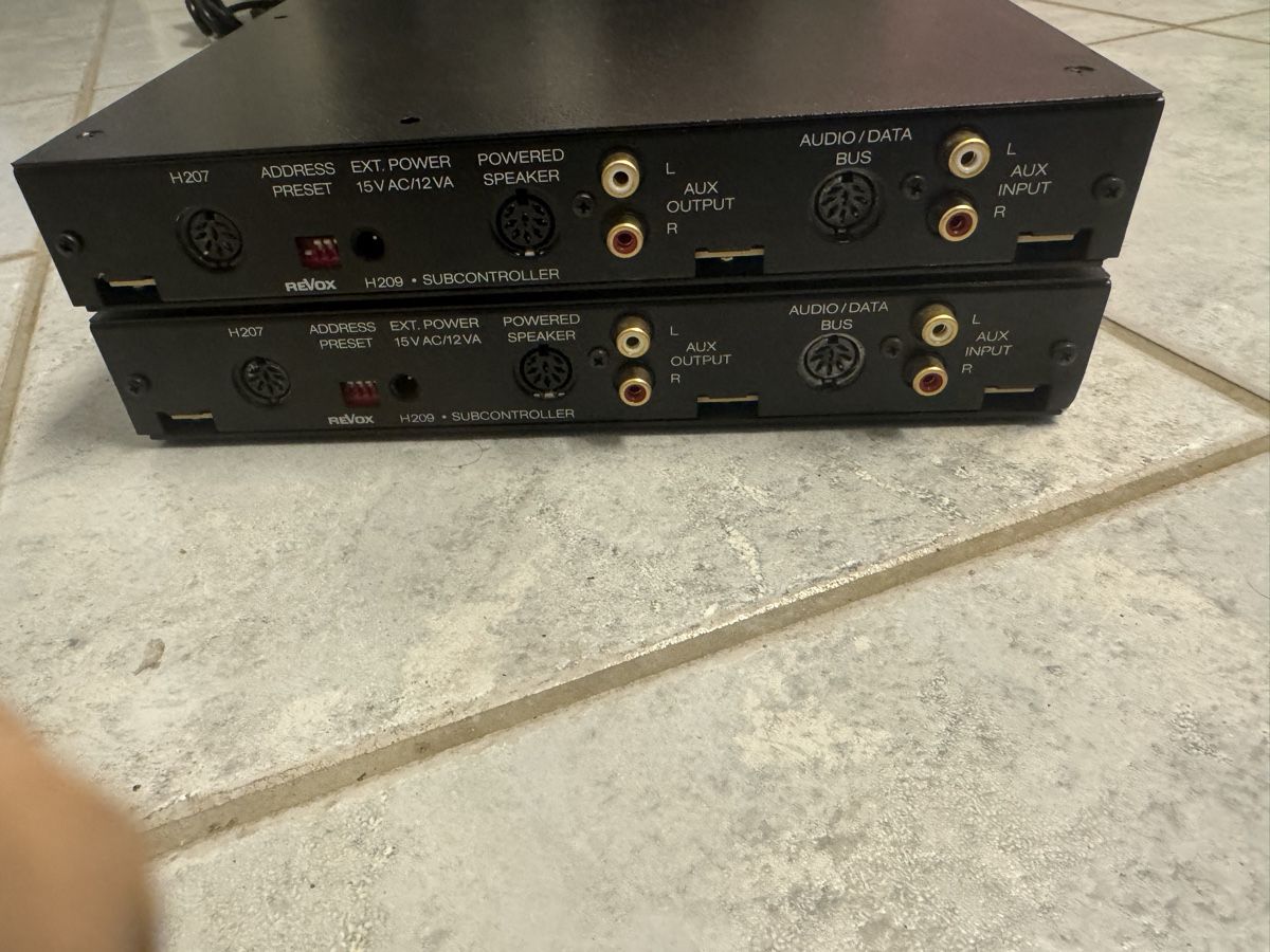 Systèmes de contrôle: 2 x Revox H209 Subcontroller – D'occasion à Trimbach par ELITA-5 2