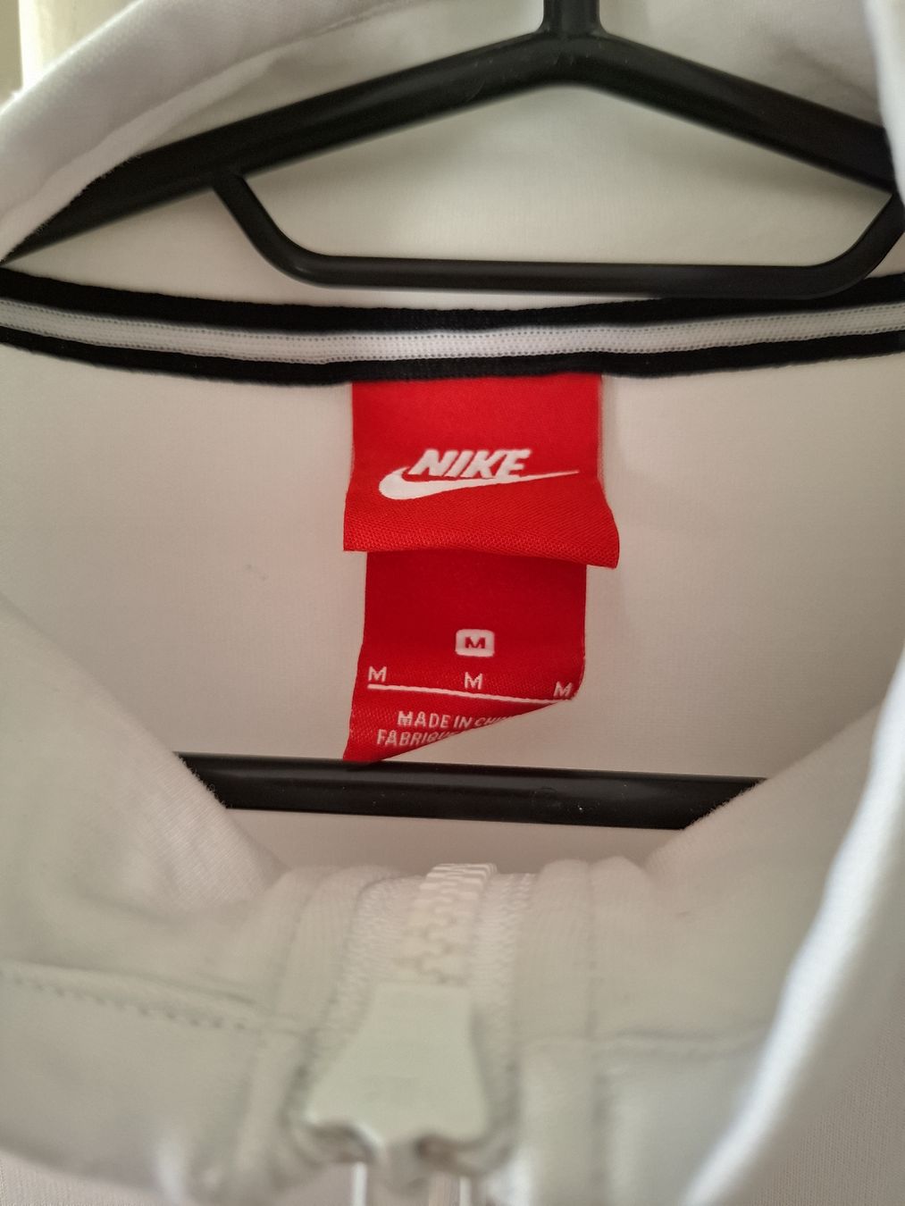 Nike Maglioni & Felpe: Sweat Nike Col Camionneur Tricolore M – Nuovo (secondo la descrizione) da Le Locle venduto da sAm_2112 1