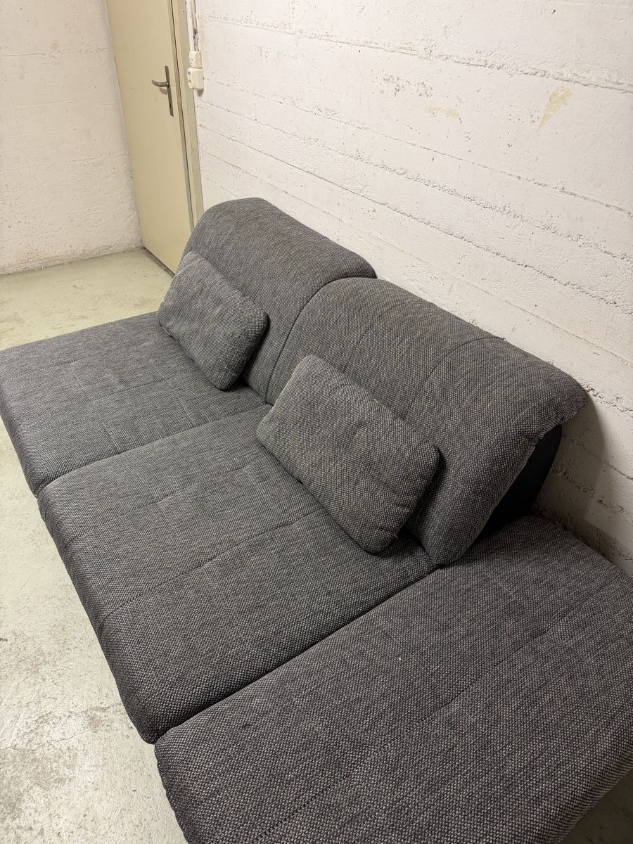 Divani: Ecksofa grau mit Schlaffunktion gebrauchter Zustand – Usato da glattbrugg venduto da cla_vq66 5