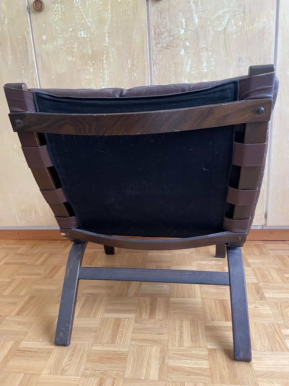 Poltrone: Sessel mit Echtleder-Auflage – Usato da Schlieren venduto da rom_7z6m 2