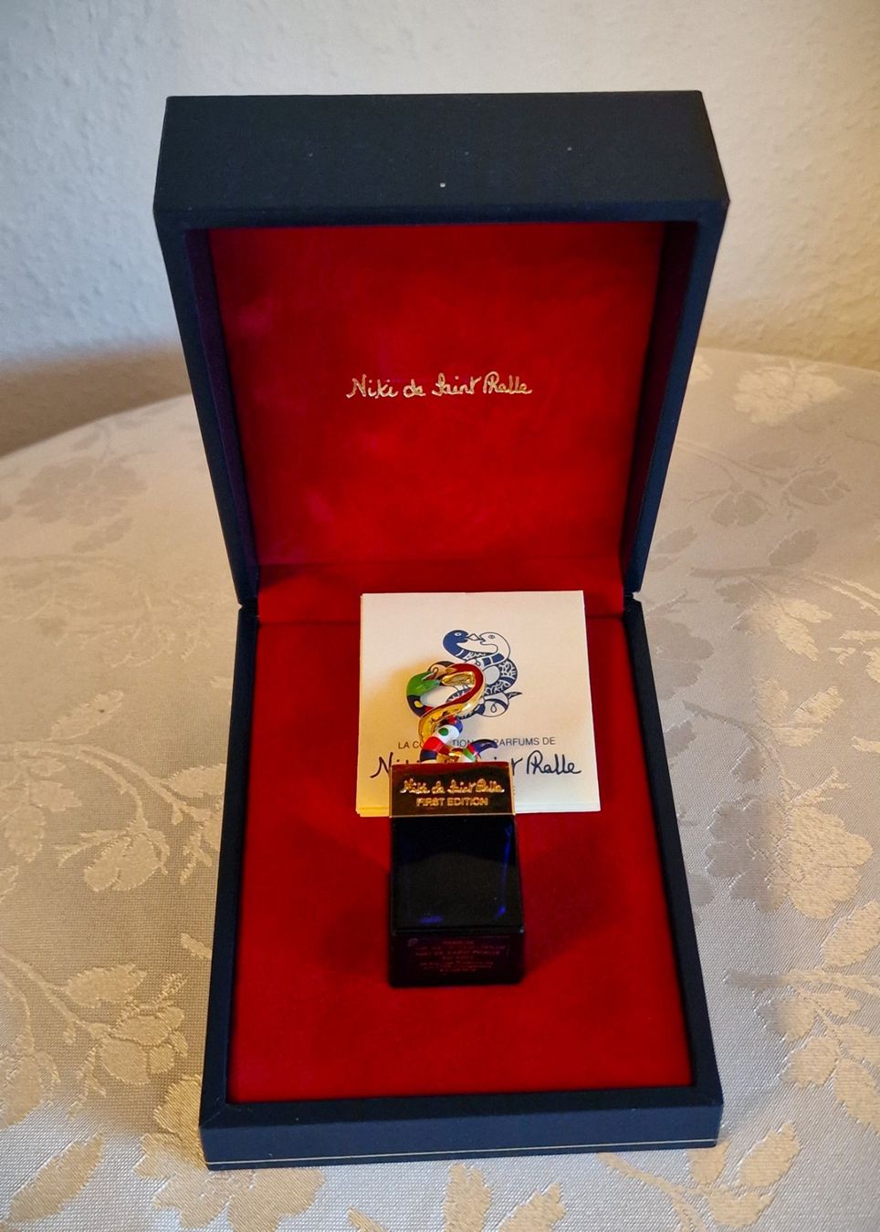 Profumi & Eau de Toilette: Parfum Niki de Saint Pralle First Edition 7.5ml – Nuovo e nell'imballaggio originale da Lupsingen venduto da Niceday 1