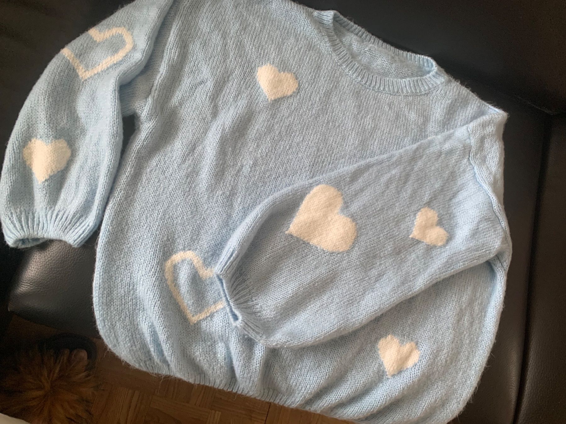 Maglioni & Felpe: Blauer Pullover mit weissen Herzen, Gr. L/XL – Usato da Heiden venduto da andraaa