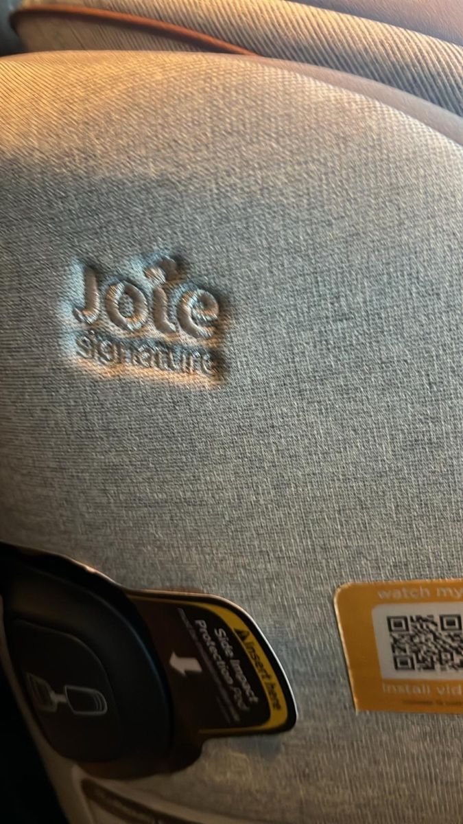 Joie Seggiolini per auto: Joie Kinderautositz mit Isofixstation  – Nuovo (secondo la descrizione) da Wängi venduto da sel_5x98