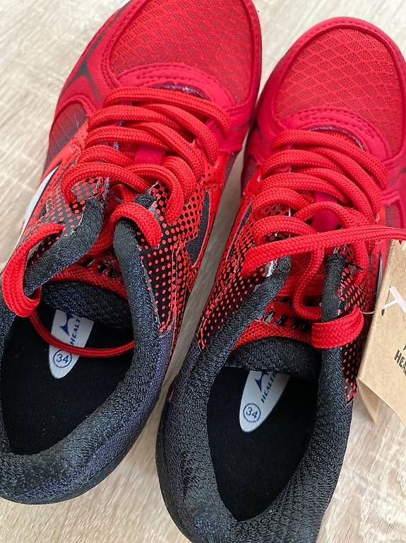 Scarpe da uomo: Spike Schuhe Leichtathletik – Usato da Heerbrugg venduto da Leandra013 3