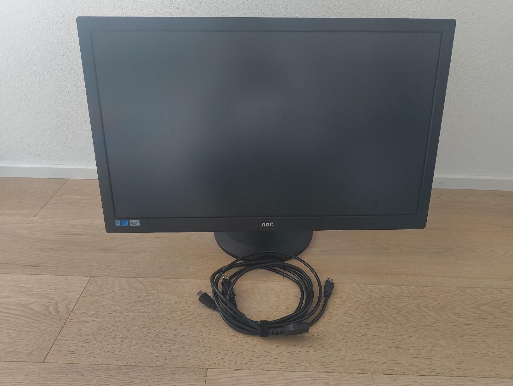 AOC Monitore: Bildschirm AOC E2770P – Gebraucht aus Rieden AG von anj_xn85