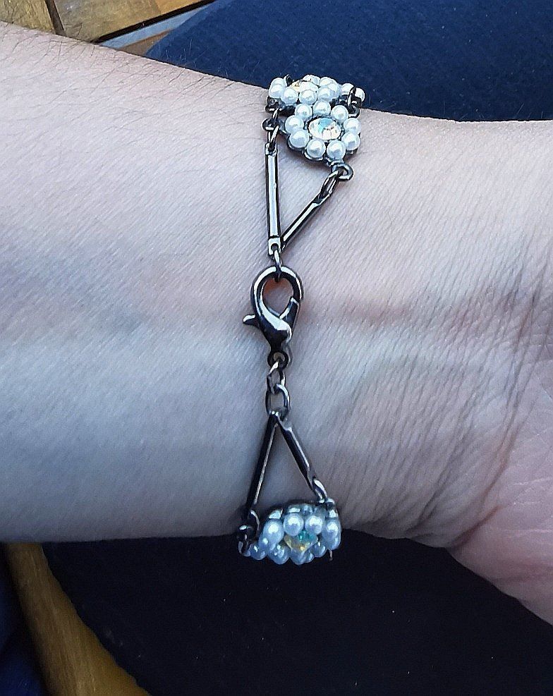 Armbänder & -reifen: Bracelet souple laiton, perles et strass – Gebraucht aus Veyrier von Leilazizou 4