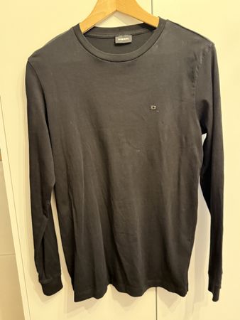 Maglia nera DIESEL maniche lunghe 