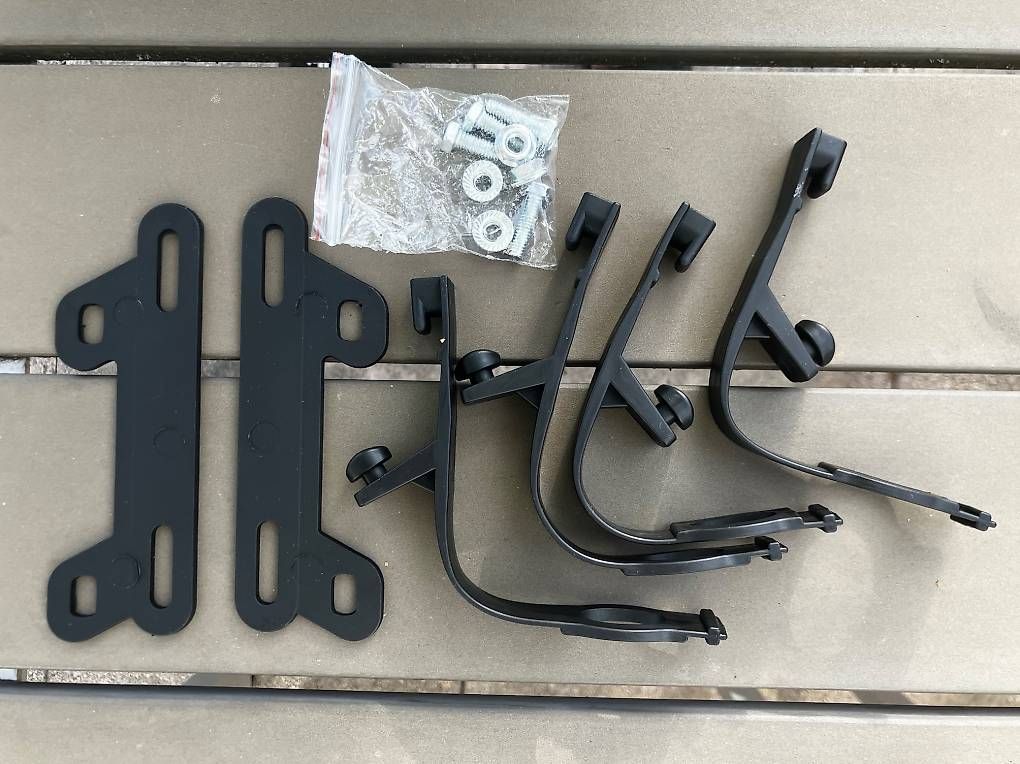 Fari: Halogen-Scheinwerfer Motorrad / Maske schwarz – Usato da Lengnau AG venduto da Silver_wing 3