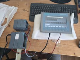 Siemens Teile SIMATIC HMI KTP700 SPS S7-1200 1214C DC/DC/DC
