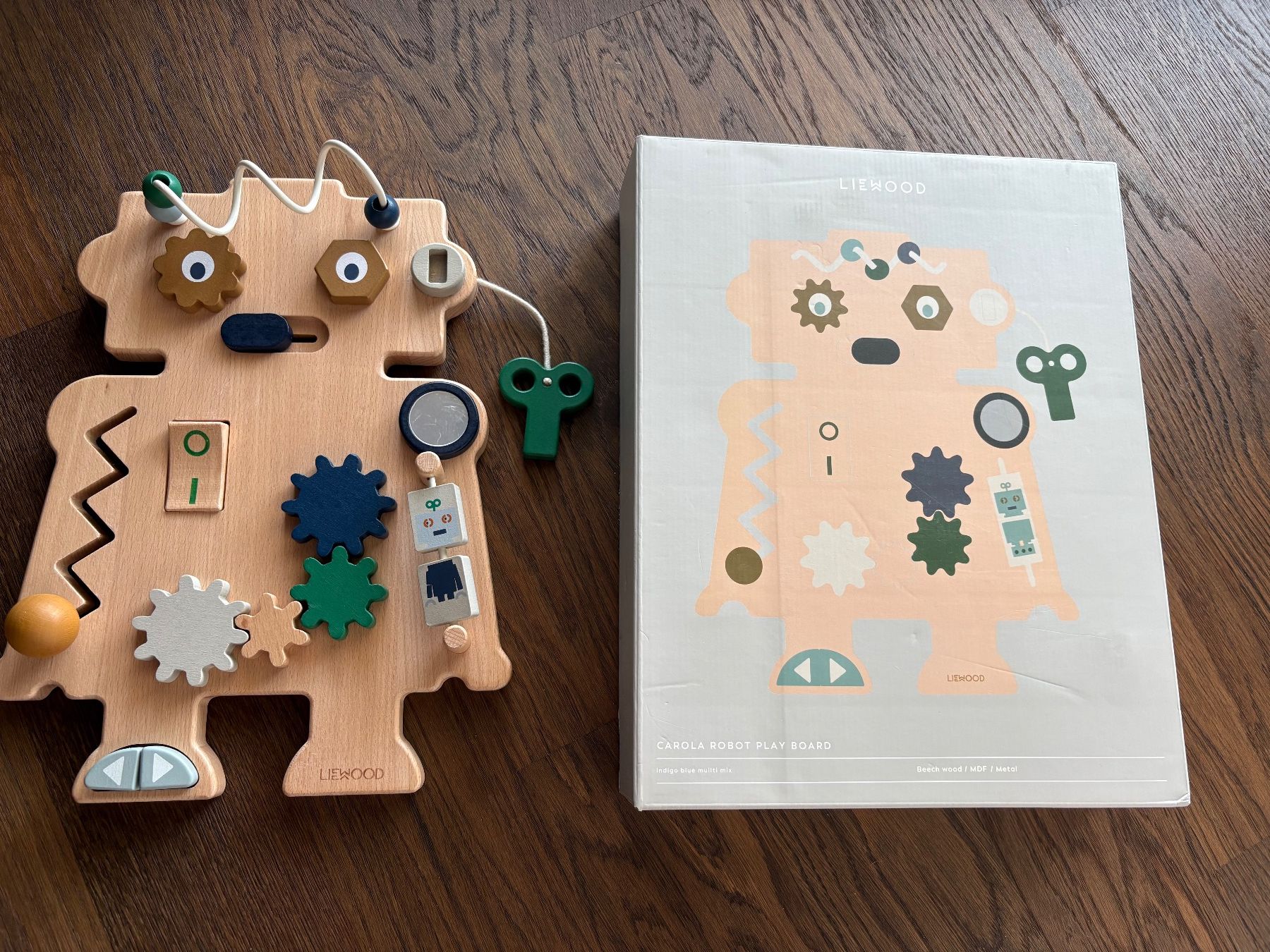 Liewood Jouets: Liewood Spielbrett Roboter Holz – D'occasion à Wohlen AG par kissne4