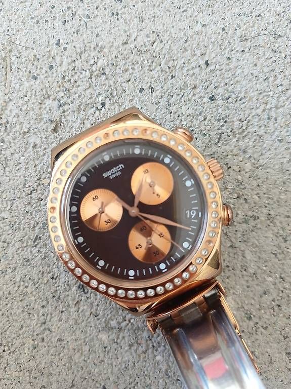 Orologi: Montre Swatch  – Usato da Aven venduto da menthe17 2