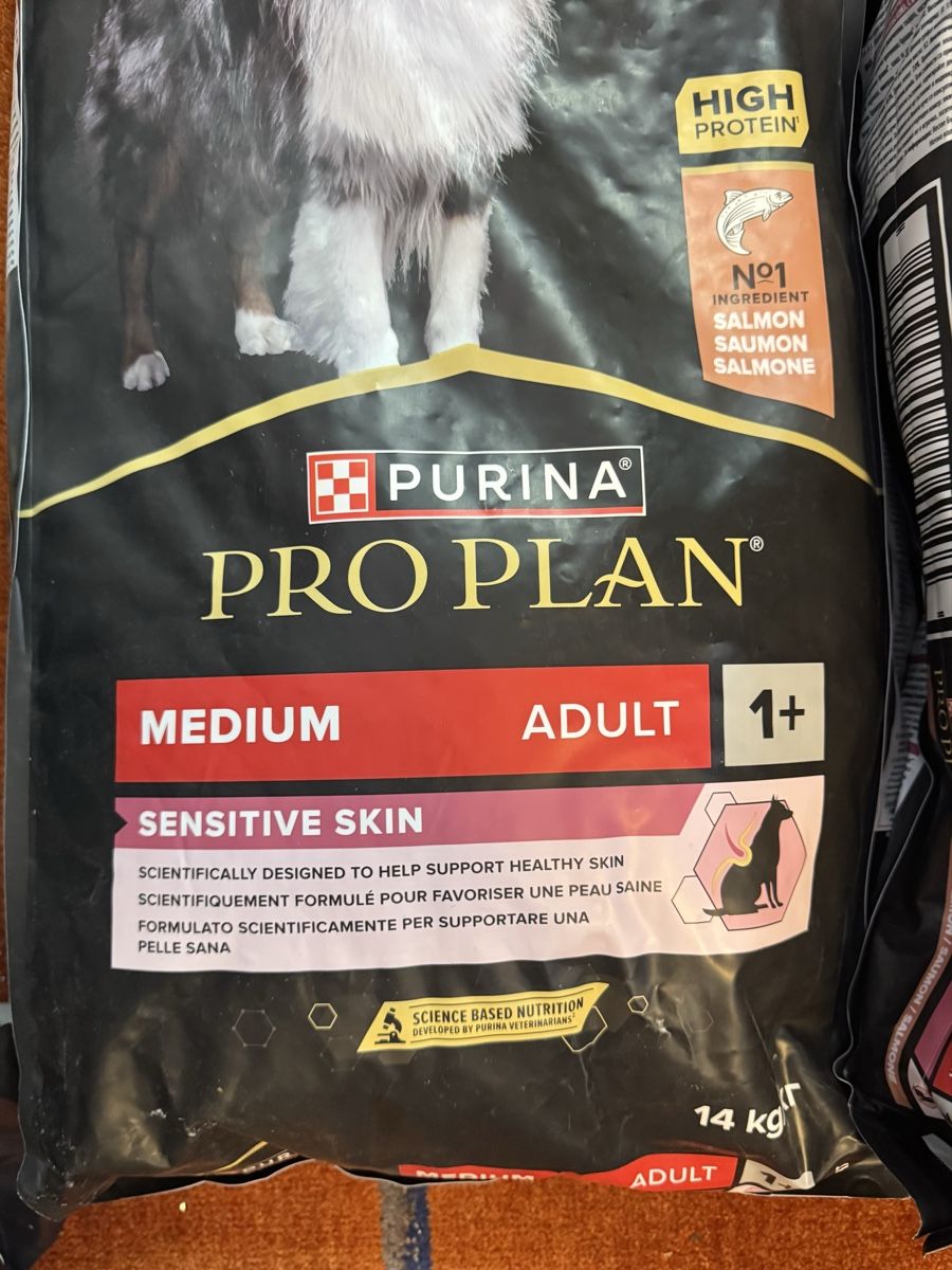 Mangimi: Hundefutter neu 2 stk.  – Nuovo (secondo la descrizione) da Schlieren venduto da Freundlich02 2