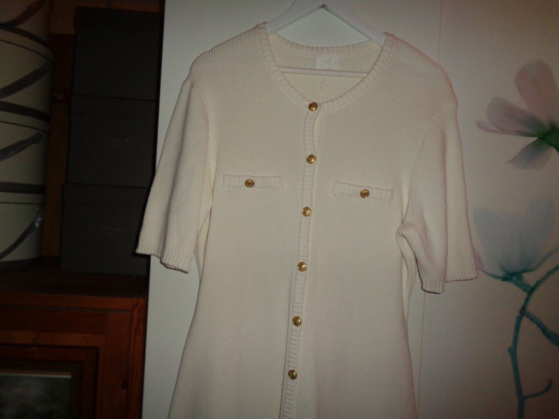 H&M Vestiti: *** Strickkleid *** / weiss / hübsche Knöpfe / H&M – Usato da Othmarsingen venduto da Leuchtturmlady 1