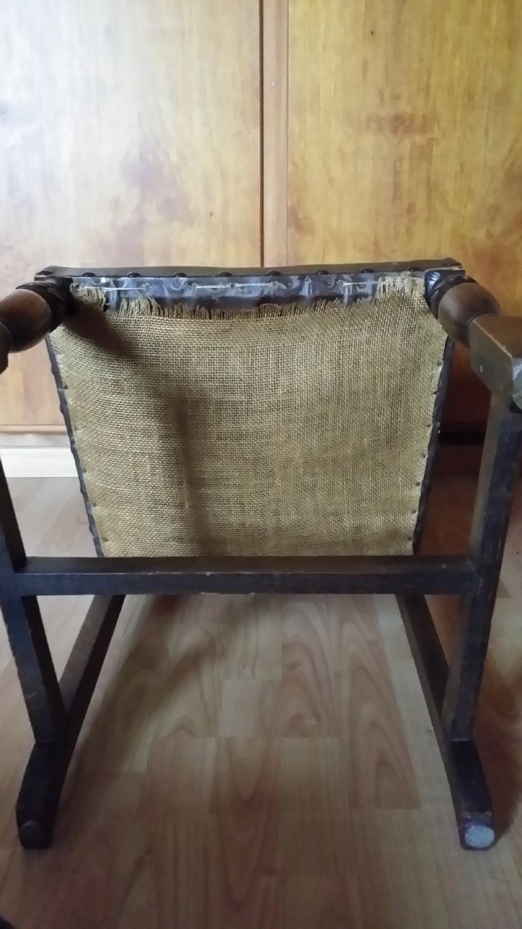 Stühle: Antique Gothique chaise bois et cuir – Gebraucht aus Tavannes von Alkatra-kkk666 7