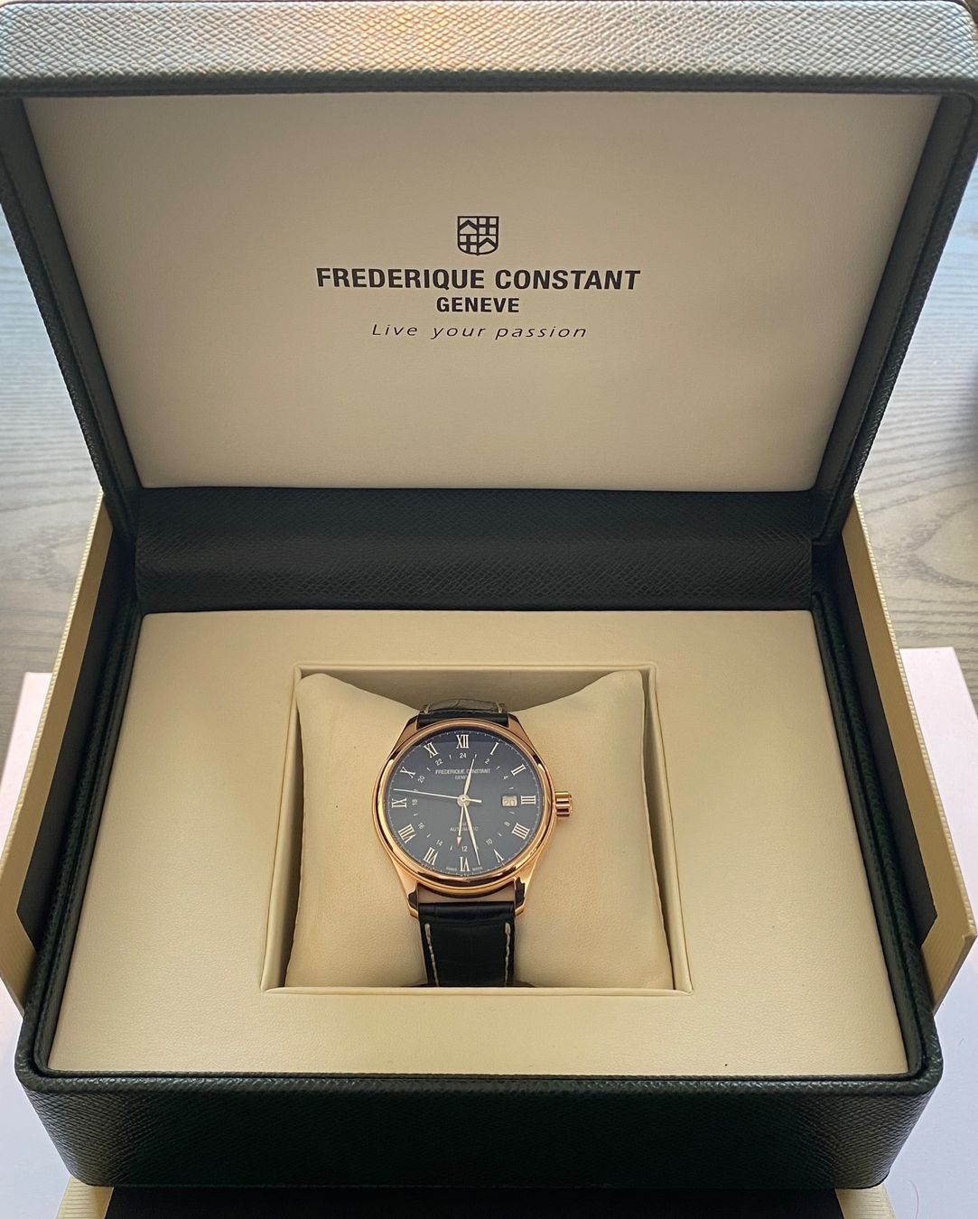 Frederique Constant Uhren: Frederique Constant Classics Sonderedition Automatic – Gebraucht aus Hünenberg von man_rs6m
