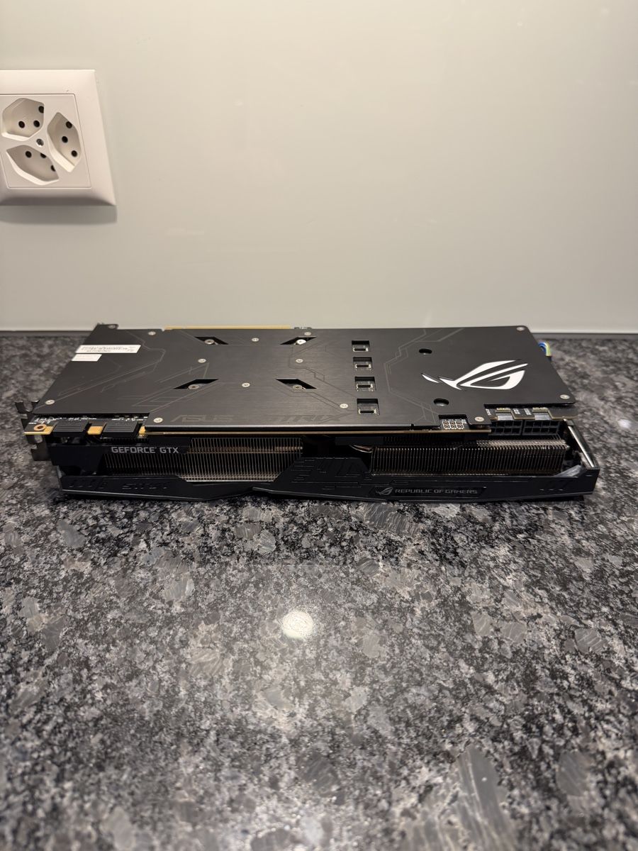 Nvidia Grafikkarten: NVIDIA ROG-STRIX GTX1080TI – Defekt aus Wohlen AG von xX_MoDz_Xx