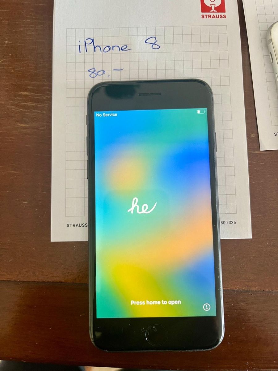 Apple Telefoni cellulari / Smartphones: Iphone 8 – Usato da Küssnacht am Rigi venduto da Wir-3