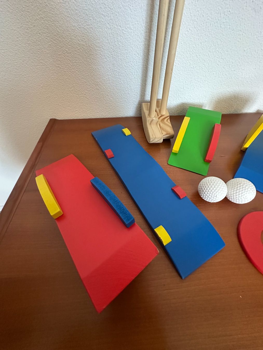 Spielzeuge: Minigolf-Set von Playtive aus Holz – Gebraucht aus Urdorf von ARJN 5