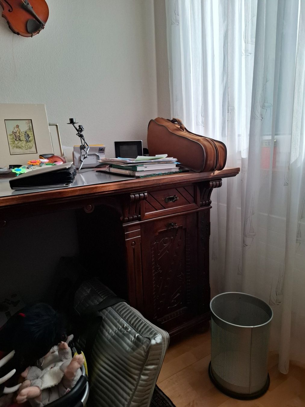 Scrivanie: antiker Holzschreibtisch – Usato da St. Niklausen LU venduto da Kamelo 2
