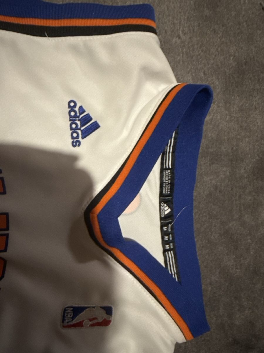 Scarpe, pantaloni & magliette da ginnastica: maillot de basket  – Usato da Lausanne venduto da def_7qwq 3