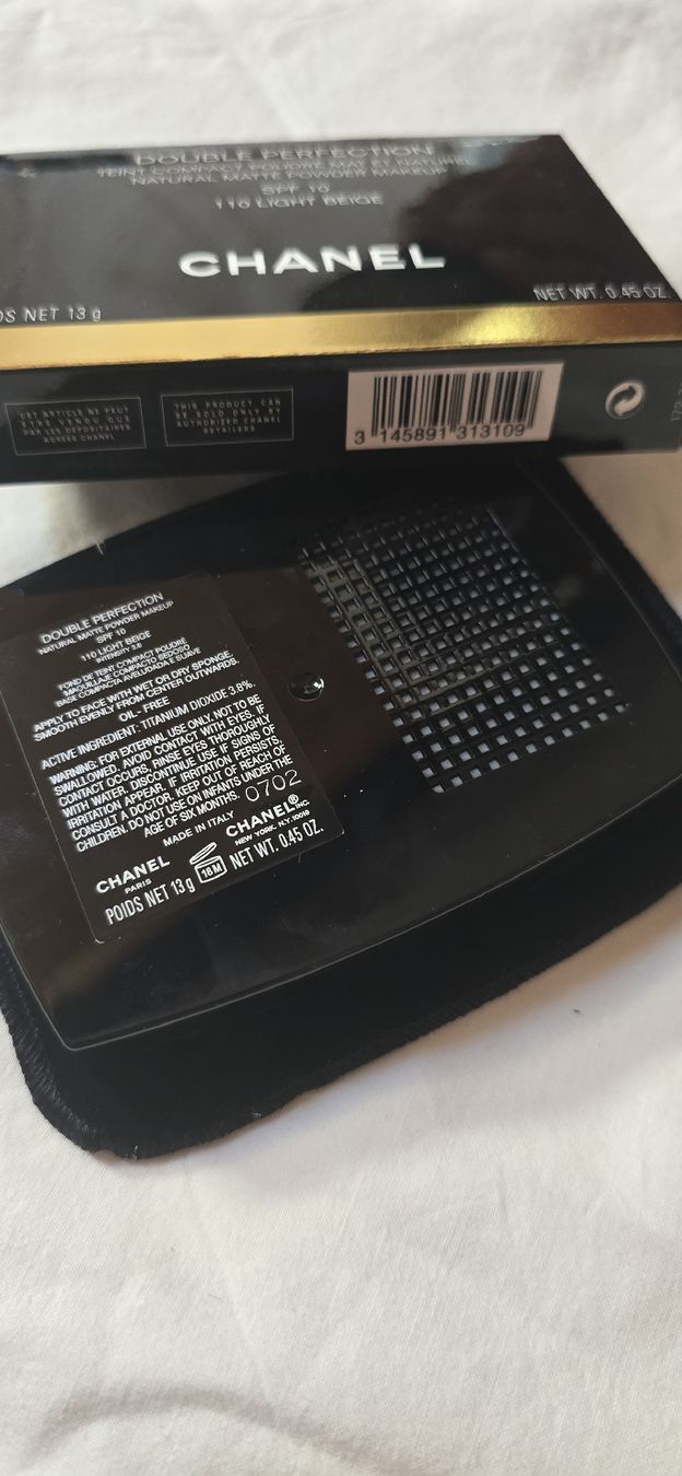 Chanel Make-up: CHANEL Double Perfection Teint Compact Poudre 110 Light Beig – Nuovo e nell'imballaggio originale da Martigny venduto da zin_y9tt 3